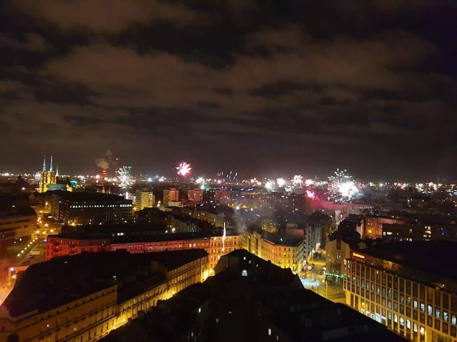 100M2 Penthouse On Top Of The City 1000Mb/S, Airc. ヴロツワフ エクステリア 写真